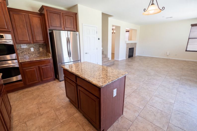 Photo 12 of 39 of 5227 W Bent Tree Dr, Phoenix, AZ