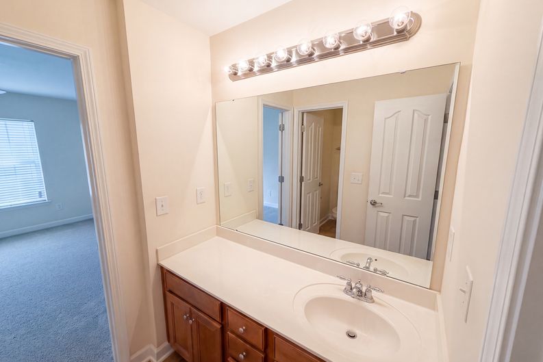 Photo 17 of 28 of 1139 Donelea Ln NW, Concord, NC