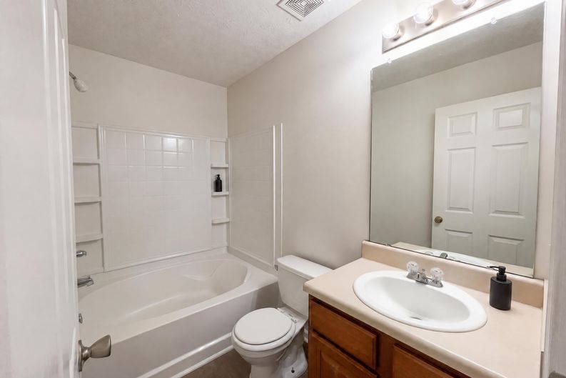 Photo 17 of 23 of 4041 Browne Ct, Conley, GA