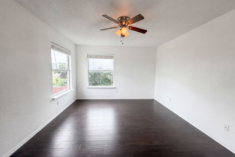 Photo 4 of 19 of 1301 Judy Ln, Copperas Cove, TX