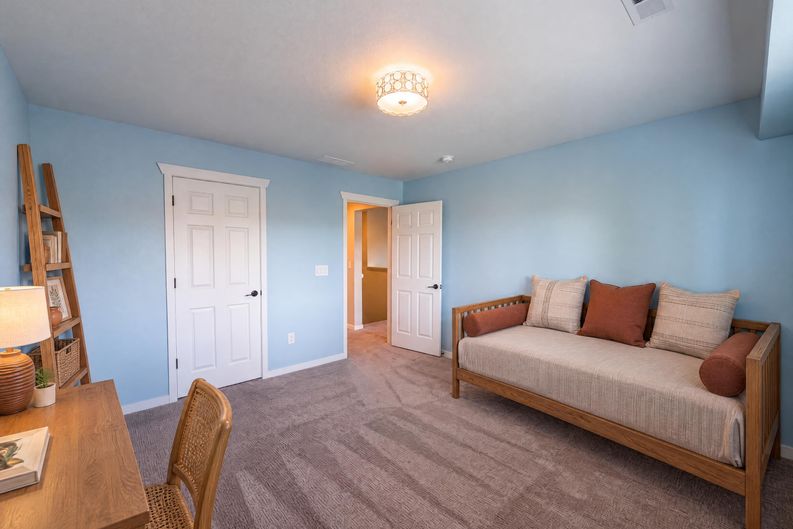 Photo 14 of 40 of 14928 Nighthawk Ln, Broomfield, CO