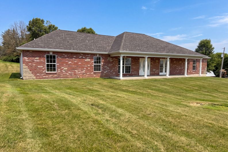 Photo 25 of 26 of 2357 Bastean Rd, Wentzville, MO