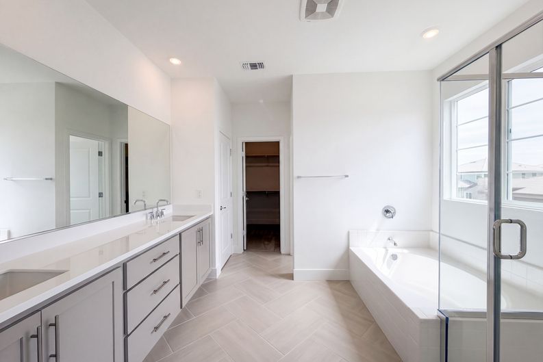 Photo 15 of 21 of 16207 Sculptor Ave, Lathrop, CA