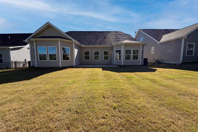 Photo 5 of 19 of 440 Shallowford Dr, Rock Hill, SC