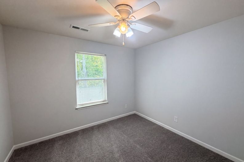 Photo 10 of 16 of 4716 Queen Pierrette St, Raleigh, NC
