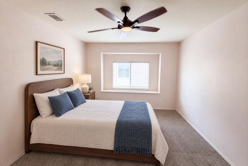 Photo 13 of 27 of 106 Forestview Rd, Hickory Creek, TX
