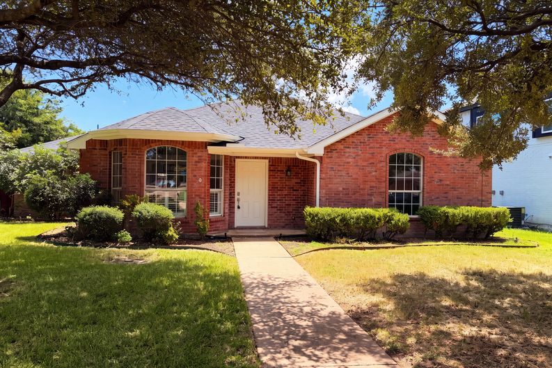Photo 14 of 16 of 405 Kathy Ln, Wylie, TX