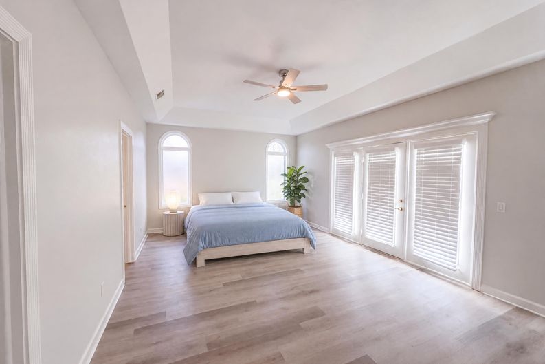 Photo 8 of 25 of 24 Bay Pointe Dr, Ormond Beach, FL
