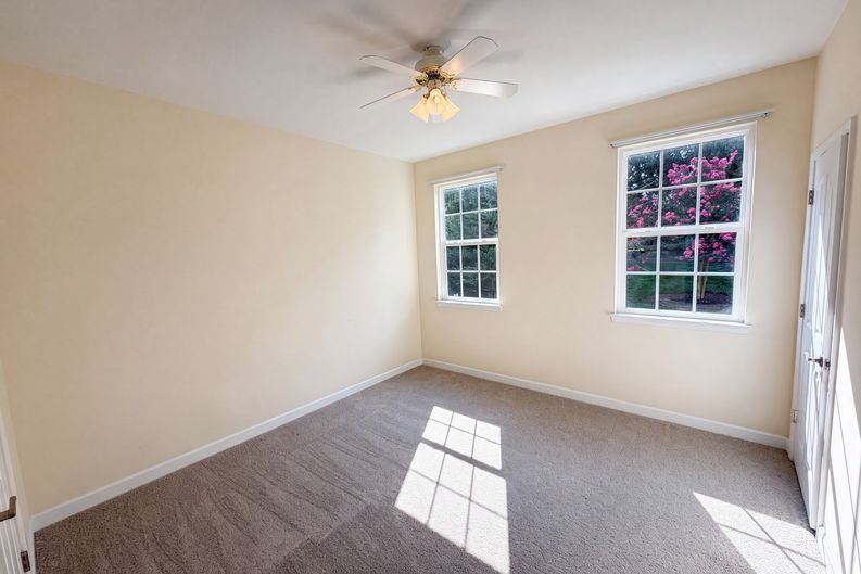 Photo 10 of 28 of 1139 Donelea Ln NW, Concord, NC