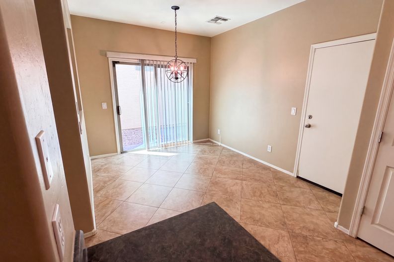 Photo 9 of 38 of 17794 N 114th Ln, Surprise, AZ