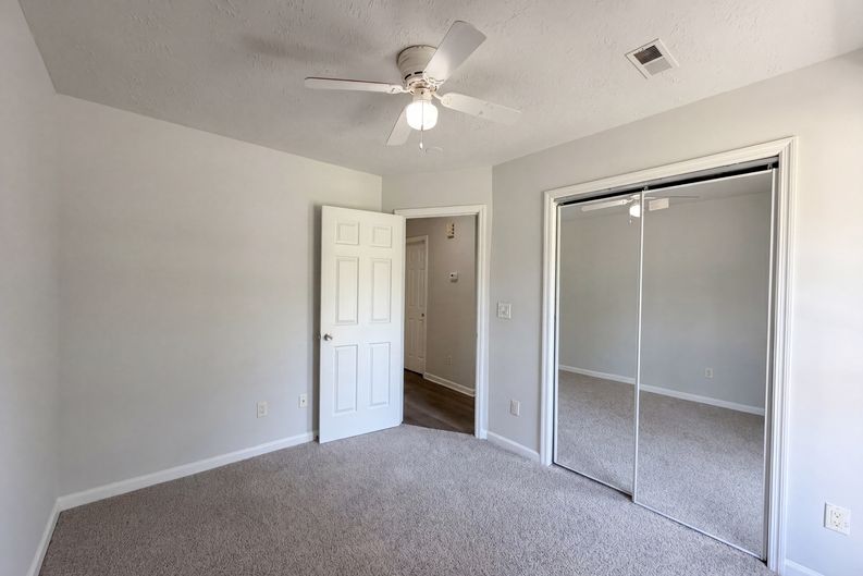 Photo 10 of 17 of 2577 Previs Rd, Fayetteville, NC