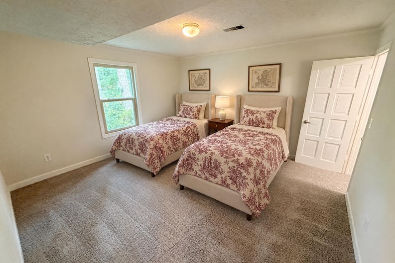 Photo 28 of 40 of 3962 Spalding Holw, Peachtree Corners, GA