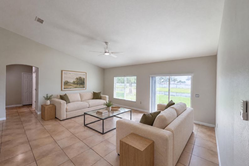 Photo 11 of 40 of 3508 Yacht Club Ct, Kissimmee, FL