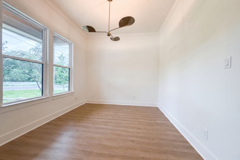 Photo 11 of 21 of 4211 Honeycomb St, San Antonio, TX