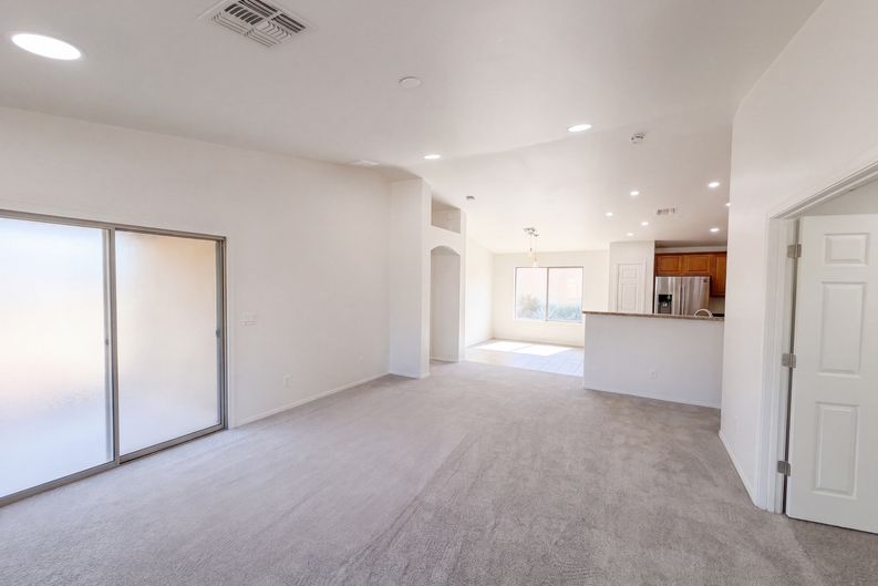 Photo 9 of 21 of 6550 W Wolf Valley Way, Tucson, AZ
