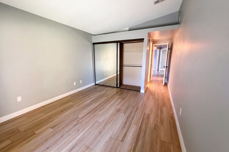 Photo 6 of 18 of 1873 Topeka Way, Colton, CA