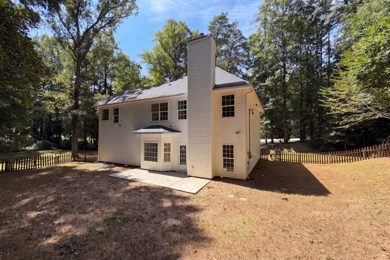 Photo 5 of 26 of 275 Forrest Ave, Fayetteville, GA