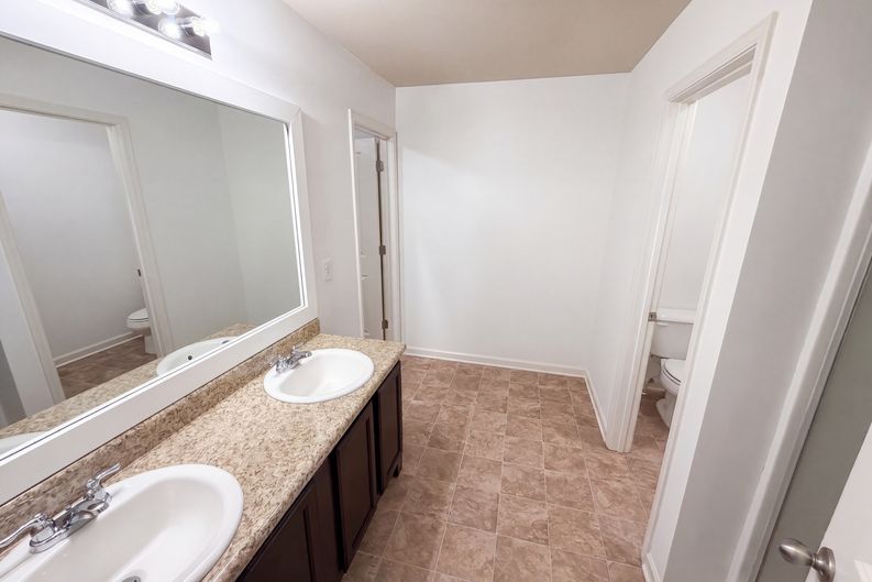 Photo 10 of 21 of 106 Southwind Cir, Newnan, GA