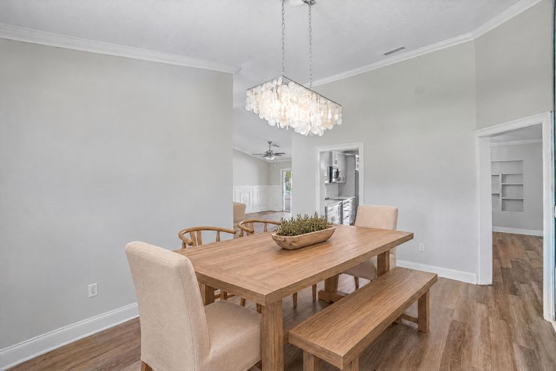 Photo 10 of 63 of 5609 Executive Dr, New Port Richey, FL