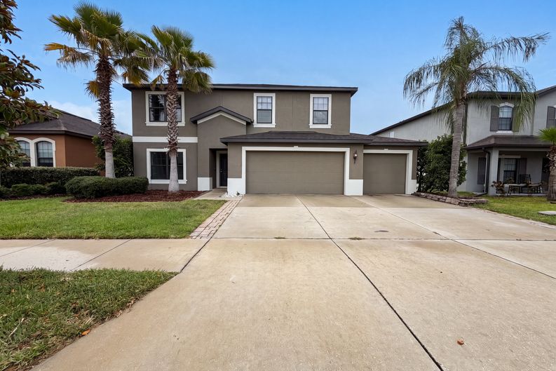 Photo 22 of 29 of 14207 Alistar Manor Dr, Wimauma, FL