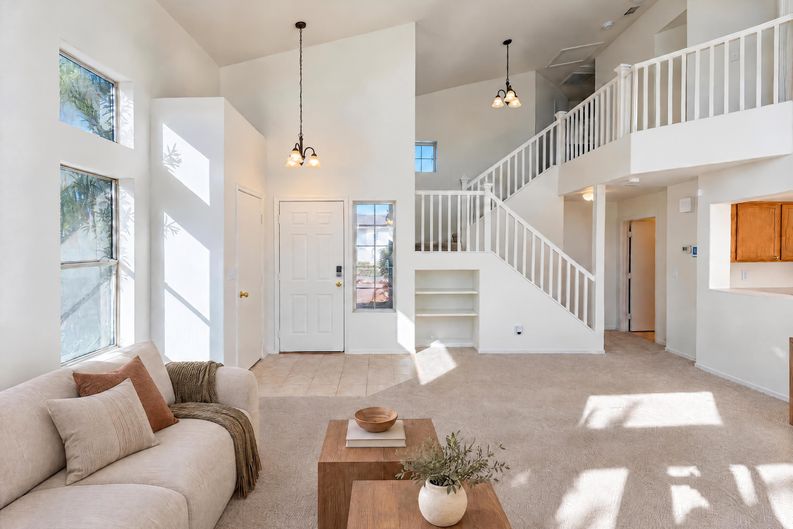 Photo 6 of 19 of 608 Saddle Rider Ct, Henderson, NV