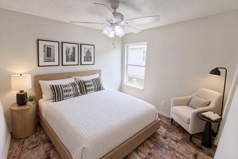 Photo 9 of 21 of 9002 Barracuda Dr, Texas City, TX