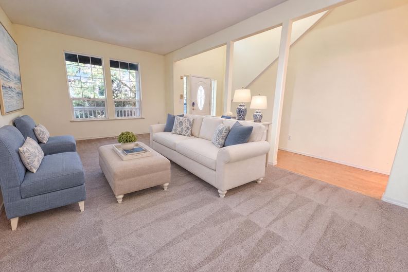 Photo 10 of 21 of 8348 SE 140th Ct, Portland, OR