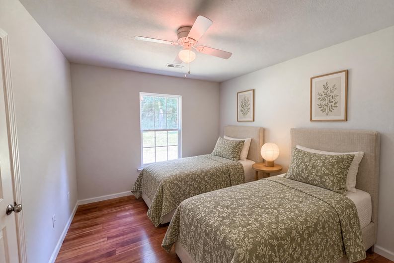 Photo 10 of 18 of 102 Hayworth Ave, Clinton, SC