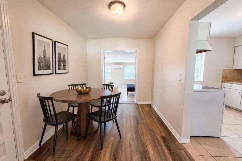 Photo 6 of 20 of 3740 Ballejo Ct W, Jacksonville, FL