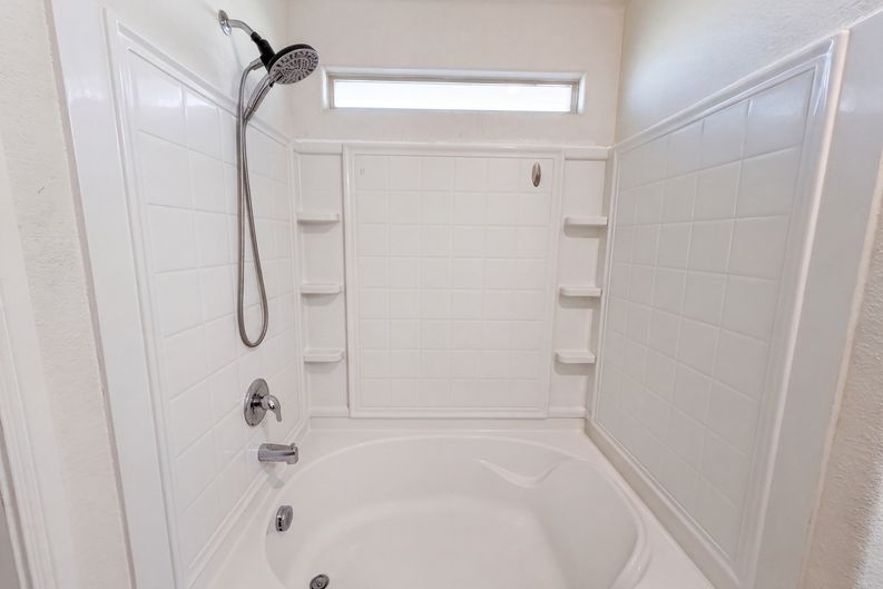 Photo 17 of 20 of 6337 Pontoon St, Fort Worth, TX