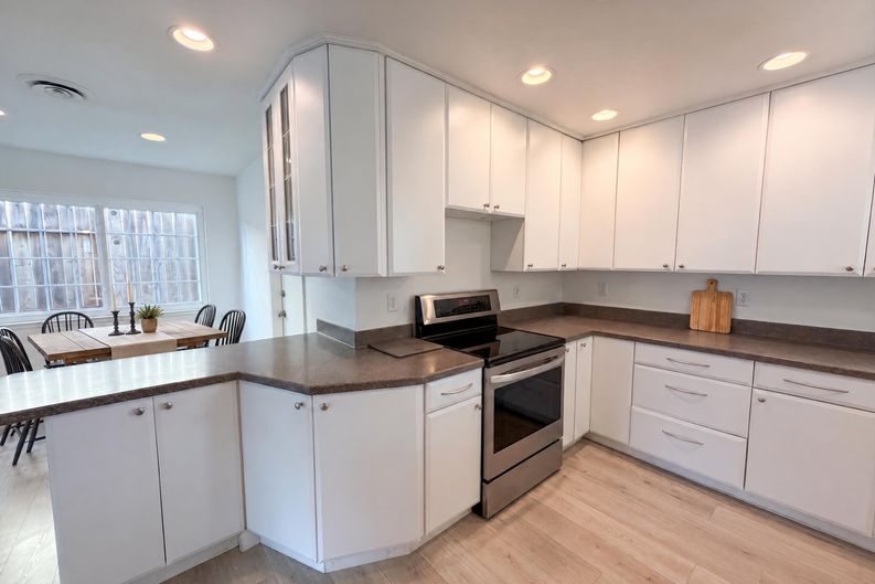 Photo 8 of 18 of 6840 Oaklawn Way, Fair Oaks, CA
