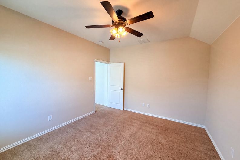 Photo 25 of 34 of 4305 Curlew Ln, Garland, TX