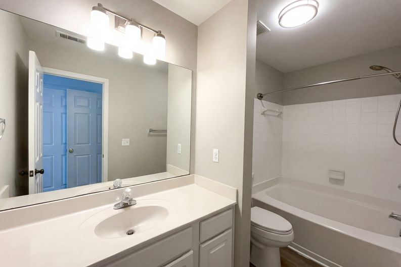 Photo 13 of 21 of 433 Heath Pl, Smyrna, TN