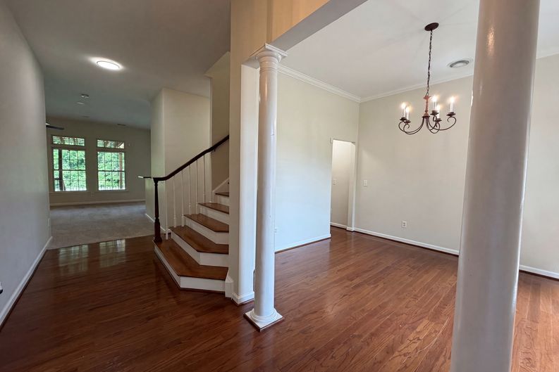 Photo 7 of 33 of 1027 Countess Ln, Spring Hill, TN