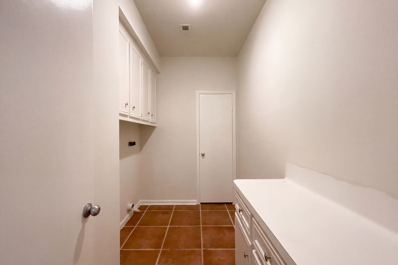 Photo 14 of 17 of 12910 Ashford Chase Dr, Houston, TX