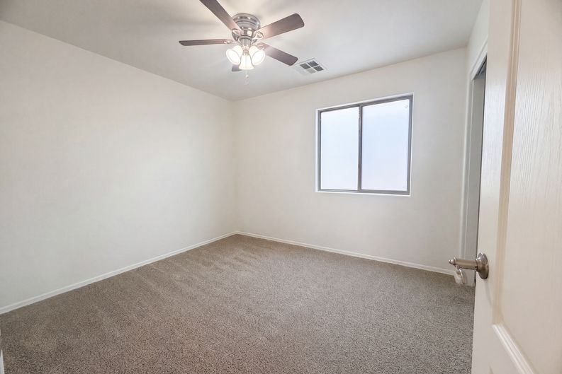 Photo 11 of 20 of 3299 E Tyson St, Gilbert, AZ