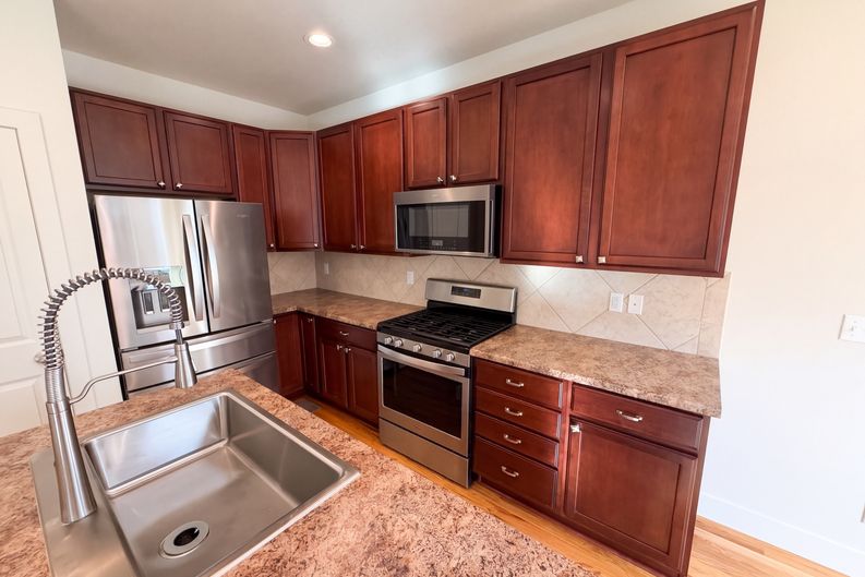 Photo 11 of 64 of 10469 Rutledge St, Parker, CO