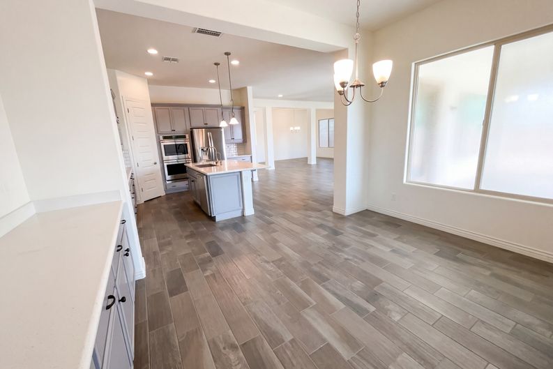 Photo 10 of 58 of 2312 E Susan Dr, Gilbert, AZ