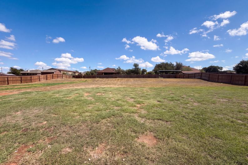 Photo 18 of 20 of 206 County Road 4774, Kempner, TX