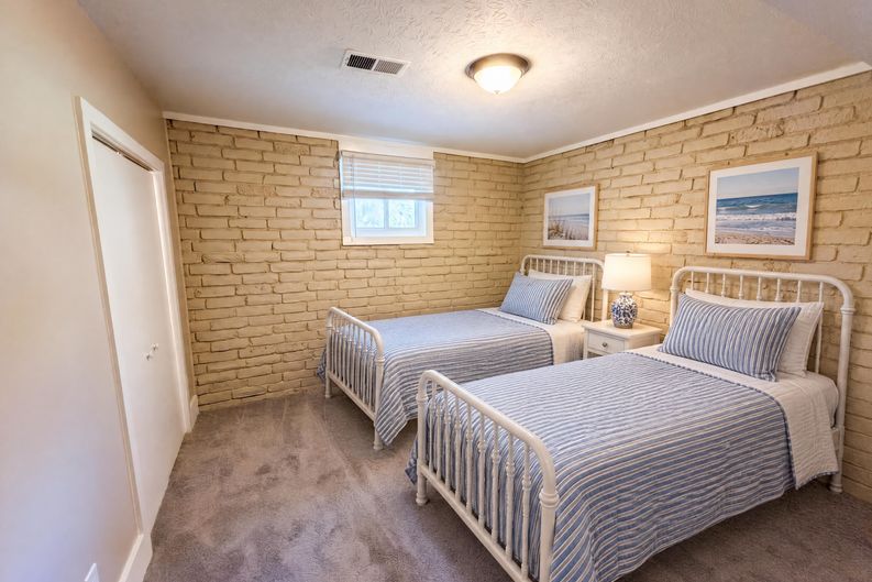 Photo 18 of 26 of 6257 N Summers Cir, Douglasville, GA