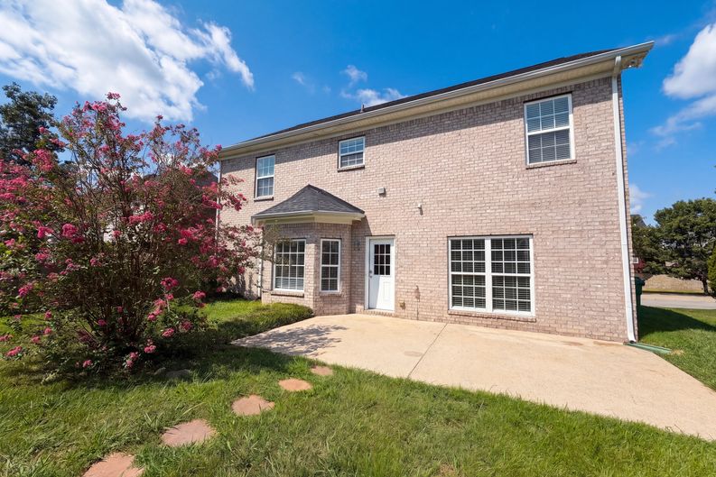 Photo 26 of 29 of 3010 Feradach Ln, Spring Hill, TN