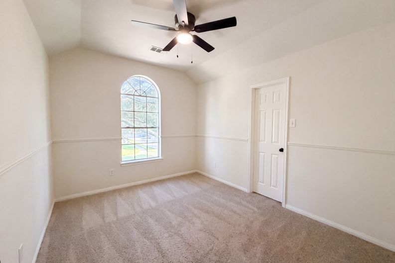 Photo 19 of 26 of 23130 Willow Canyon Dr, Katy, TX