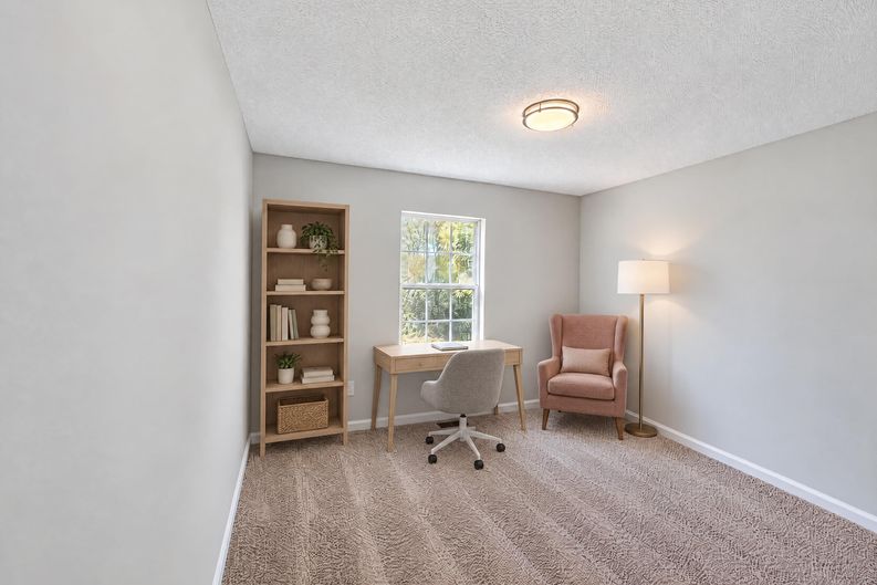 Photo 12 of 26 of 8619 Foxridge Dr, Winston, GA