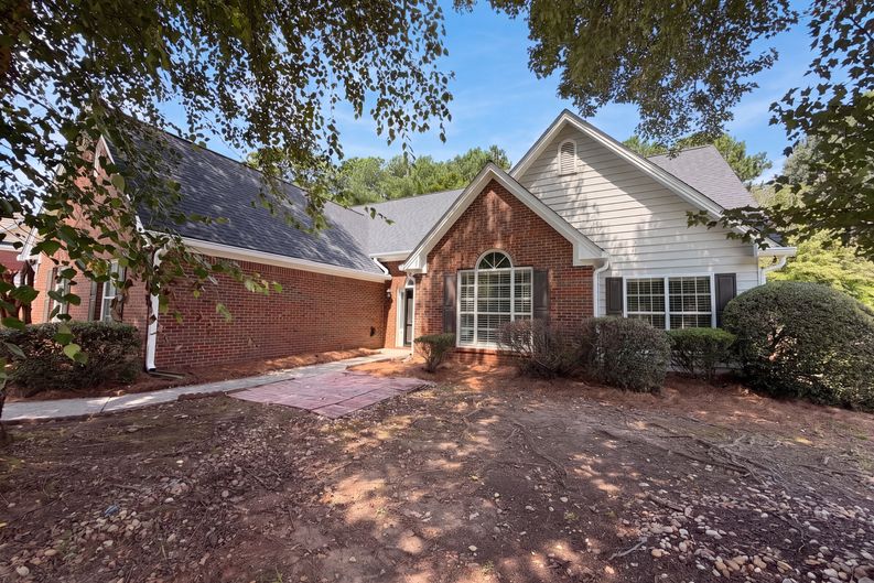 Photo 43 of 49 of 3870 Cherry Ridge Walk, Suwanee, GA