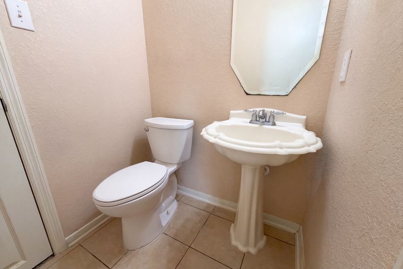 Photo 24 of 29 of 7002 Crockett Ridge Dr, Richmond, TX