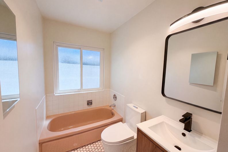 Photo 12 of 27 of 9630 Beachwood Dr, Orangevale, CA
