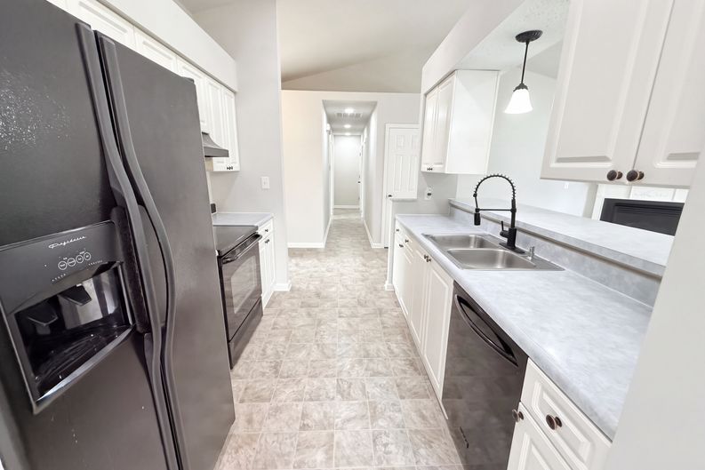 Photo 6 of 50 of 305 Pebble Creek Ct, West Columbia, SC