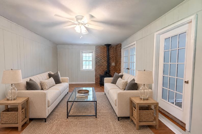 Photo 4 of 17 of 1804 Gade Bryant Rd, Moncure, NC