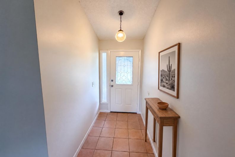 Photo 6 of 28 of 1061 Hunt St NW, Palm Bay, FL