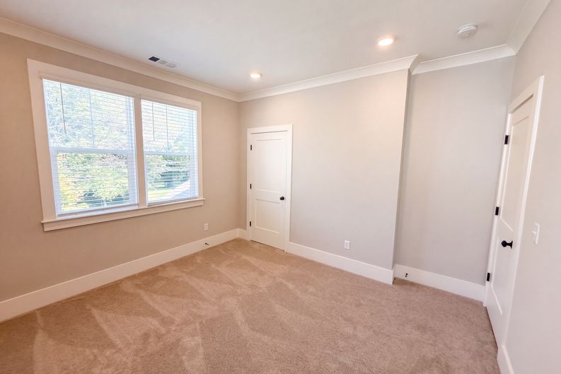 Photo 11 of 29 of 207 Fairground St, Franklin, TN